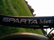 Spartametlogo op het frame